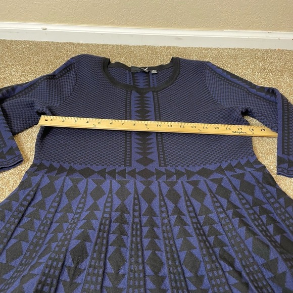 Nina Leonard Black And Blue Geometric Patterned 3/4 Sleeved Sweater Dress SZ XL - Picture 9 of 12